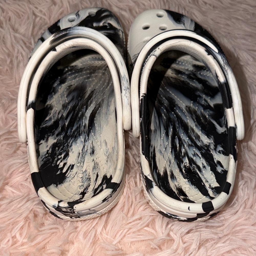 CROCS Kids Black and White - Picture 3 of 4